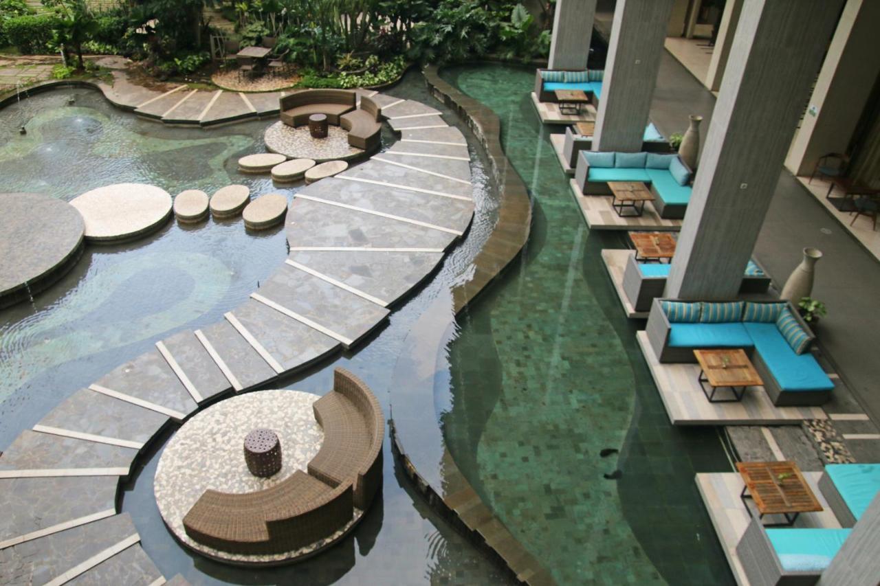 Graha Makara Suite Hotel & Residence Cikarang Ngoại thất bức ảnh